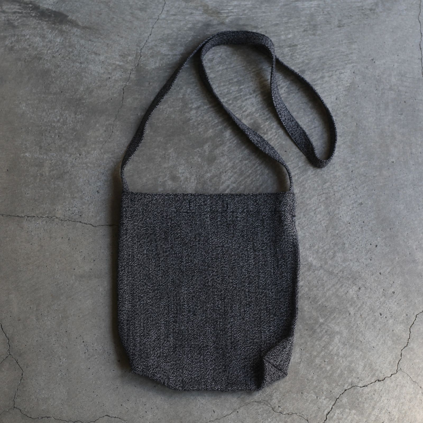 【残り一点】Researcher Bag Medium(HEMP)