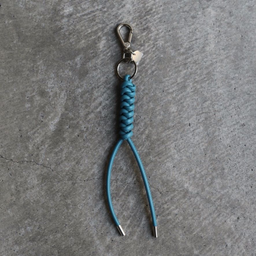 【残りわずか】Cristy Snakeknot Charm(STCOW)