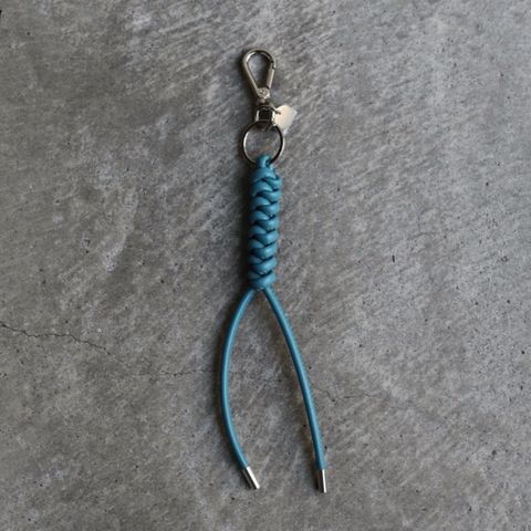 【残りわずか】Cristy Snakeknot Charm(STCOW)