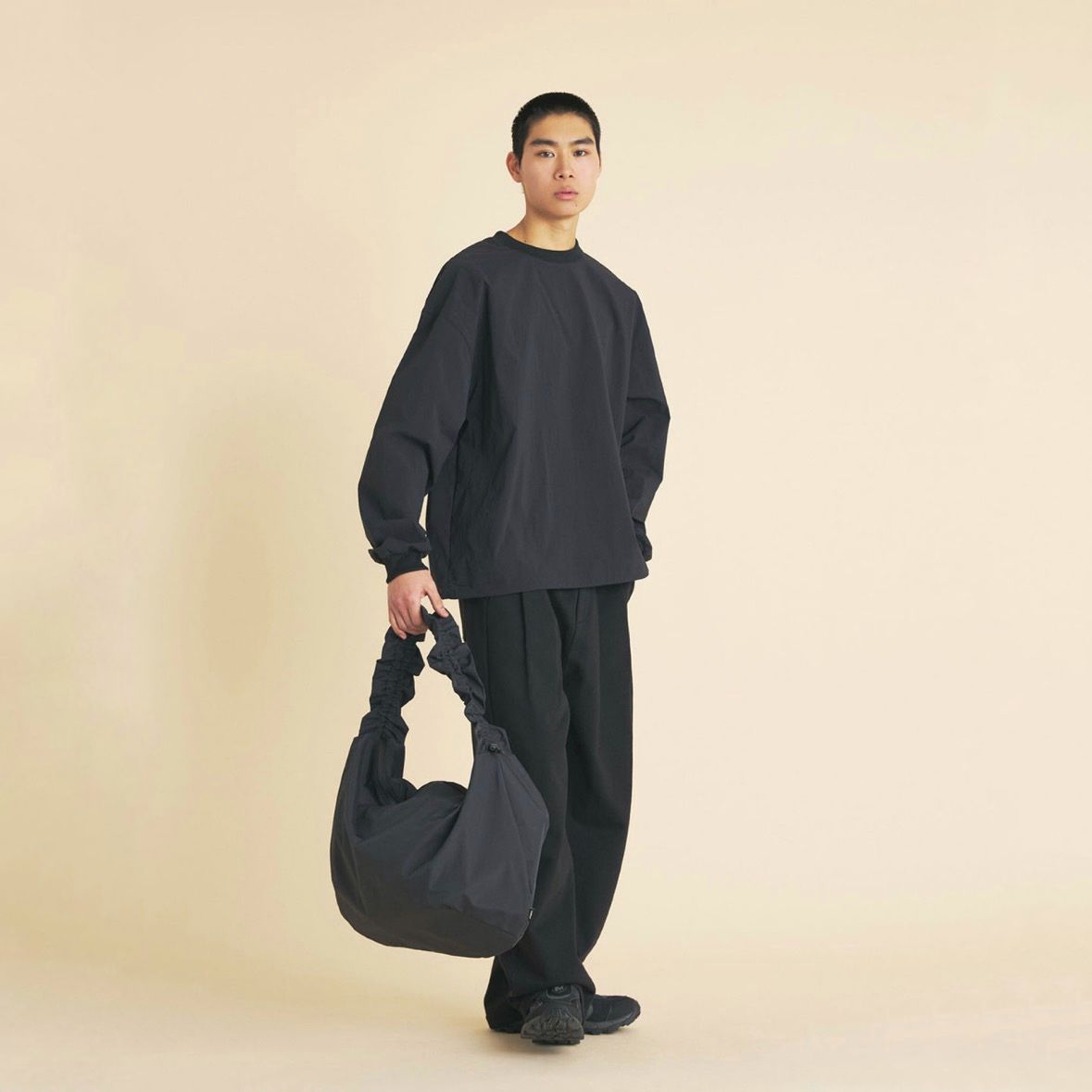 【残りわずか】Gather Messenger Bag