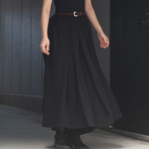 【残り一点】定番ハカマパンツⅡ(Taタキシード)