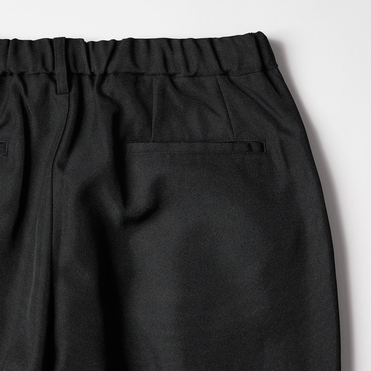 【残り一点】3Tuck Easy Trousers