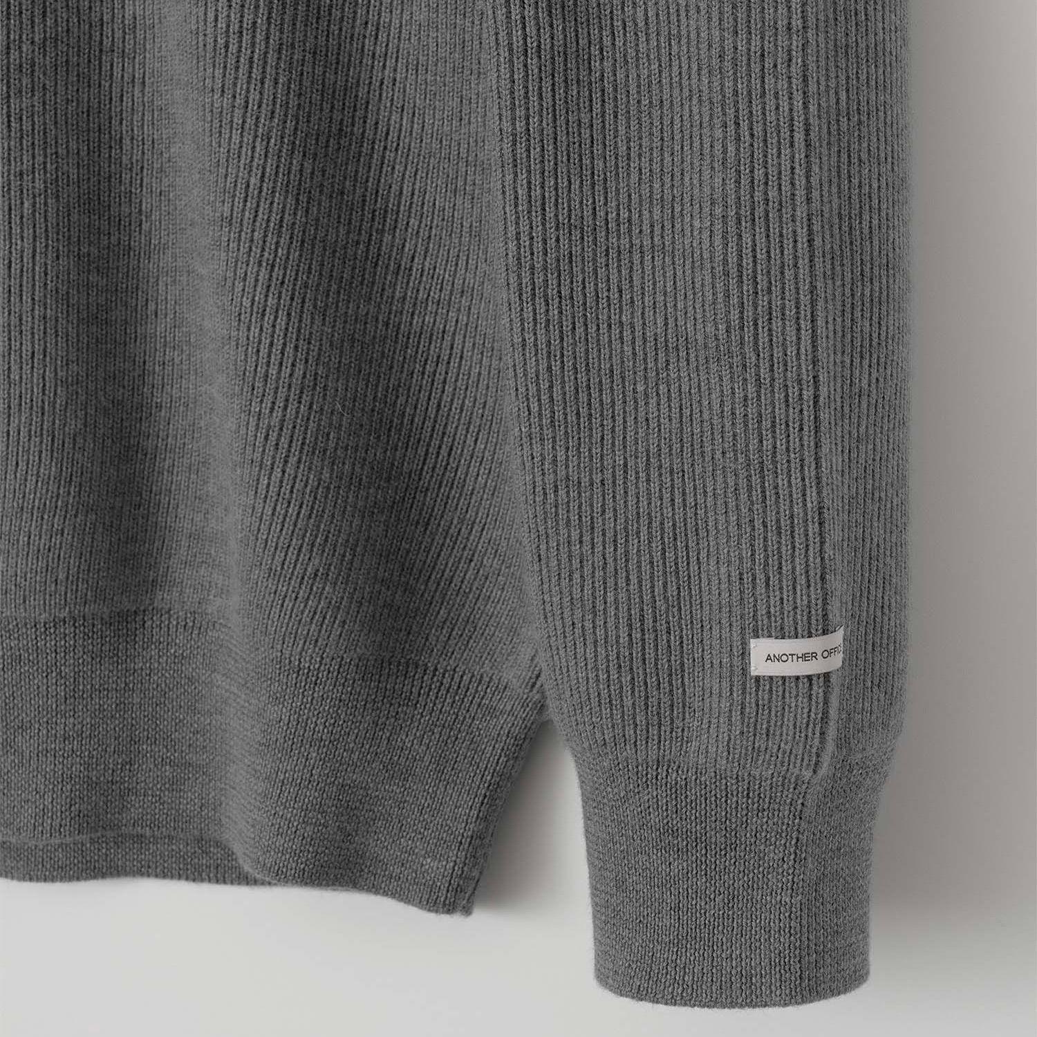 【残り一点】Volume Half Zip Up Knit
