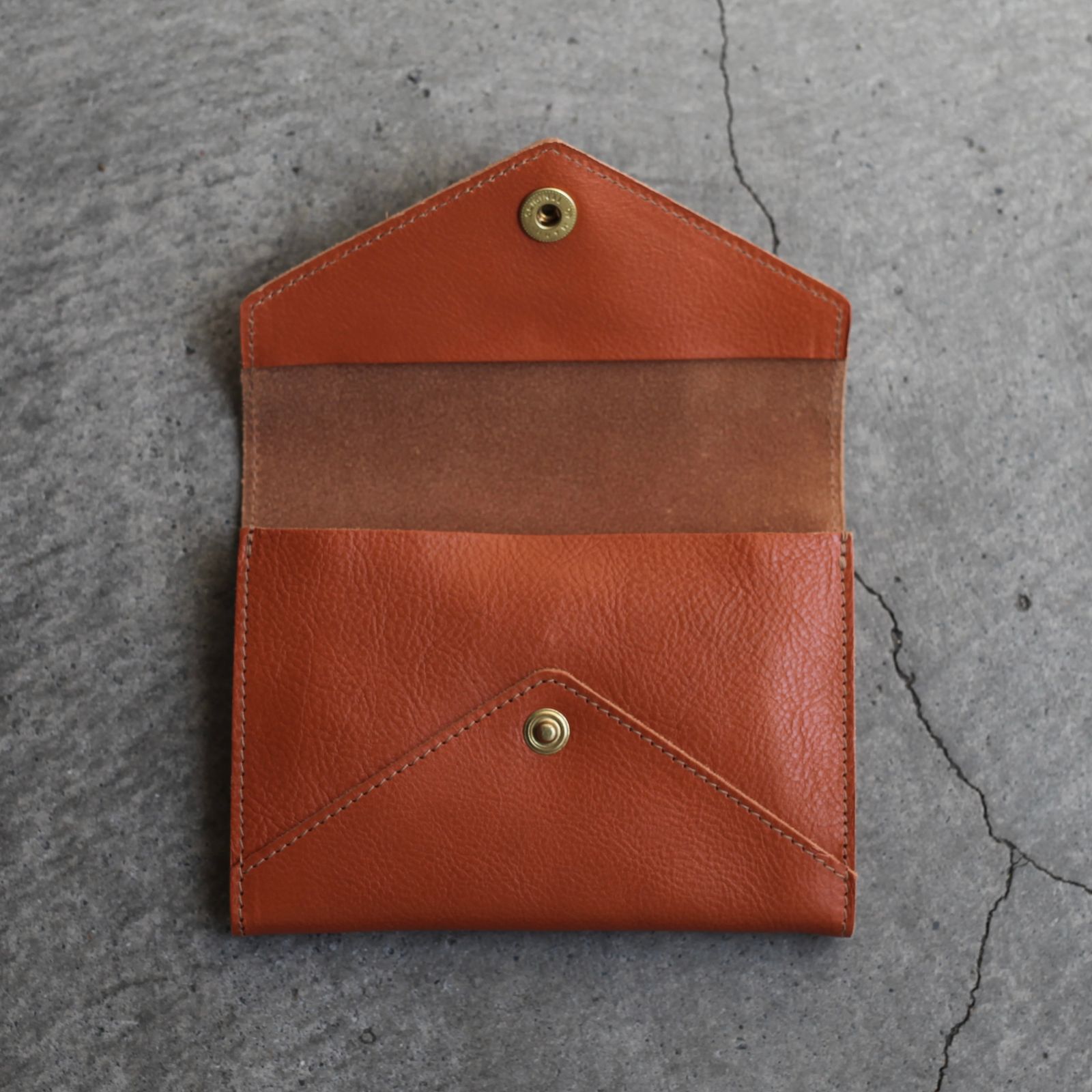 【残り一点】ミディアムウォレット