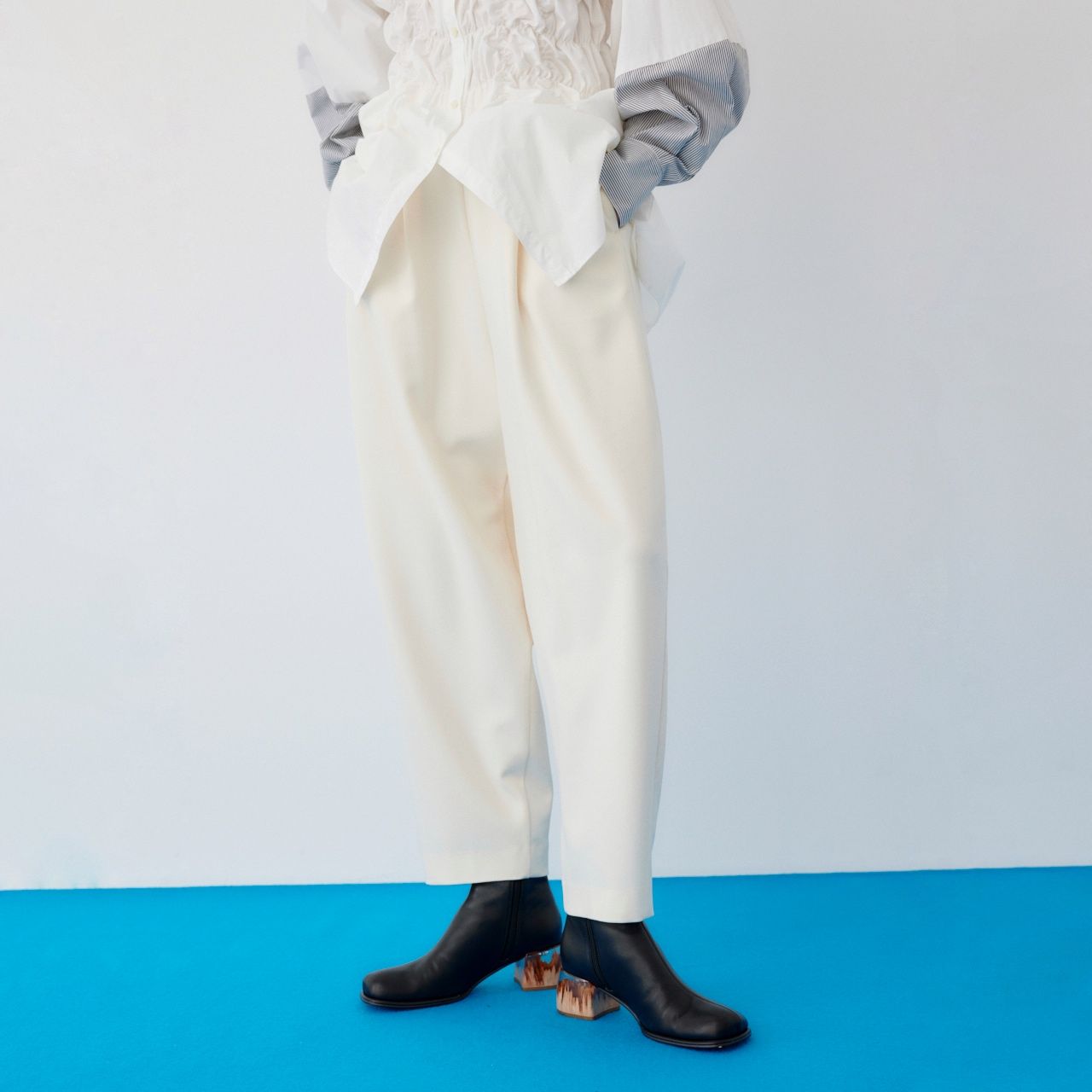 【残り一点】Relaxed Form Pants