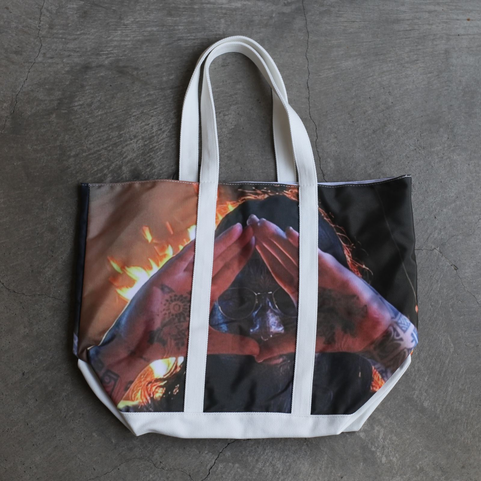 ニシモトイズザマウス タグ付き Tote Bag トートバッグ ホワイト