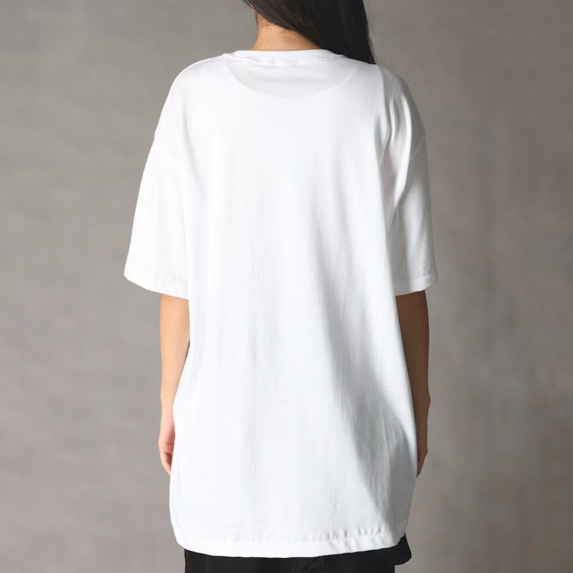 【残り一点】やぶれロゴカットソー