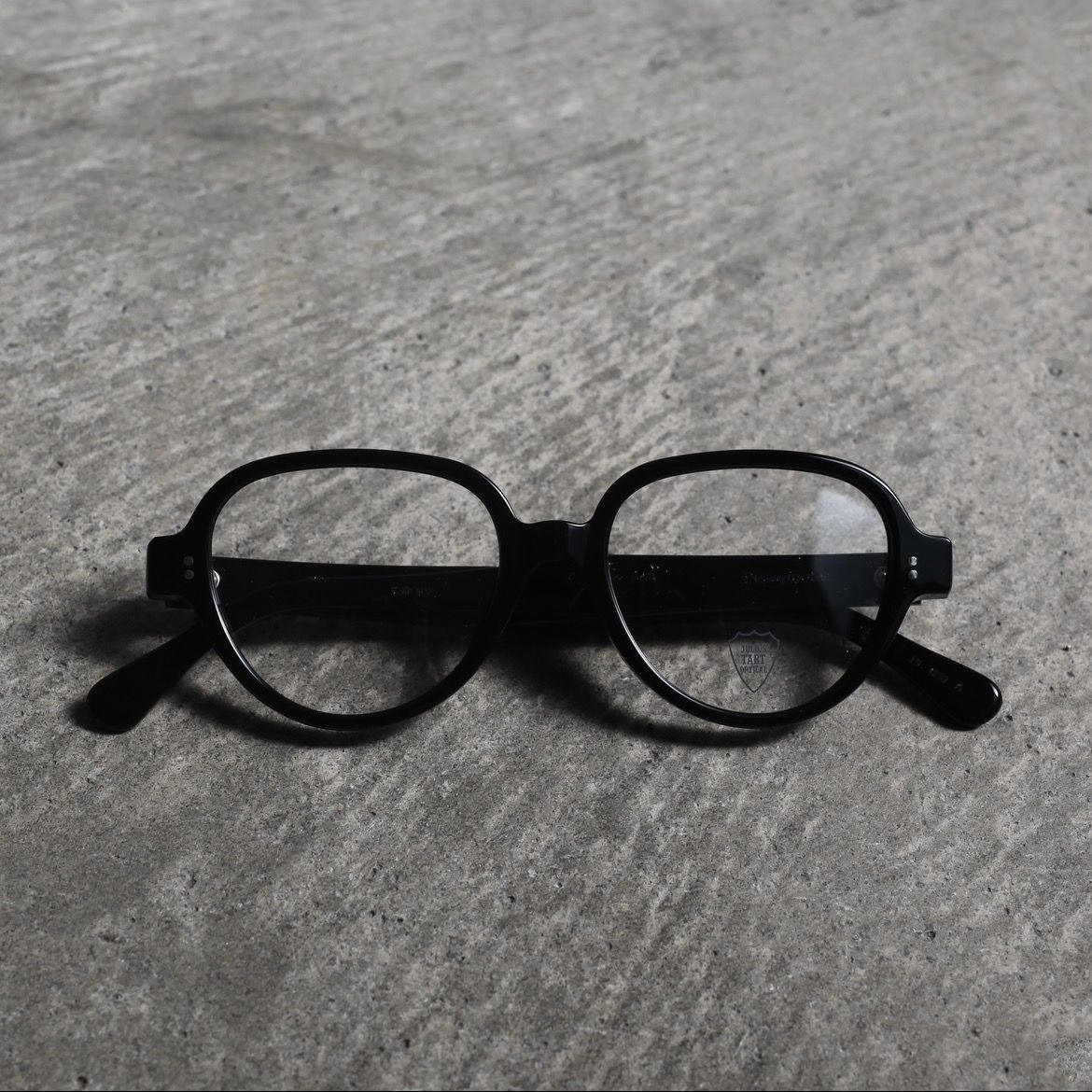 JULIUS TART OPTICAL - 【お取り寄せ注文可能】Pussyfooter(カスタム商品) | ACRMTSM ONLINE STORE