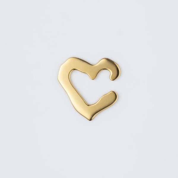 【お取り寄せ注文可能】Rough Heart Ear Cuff