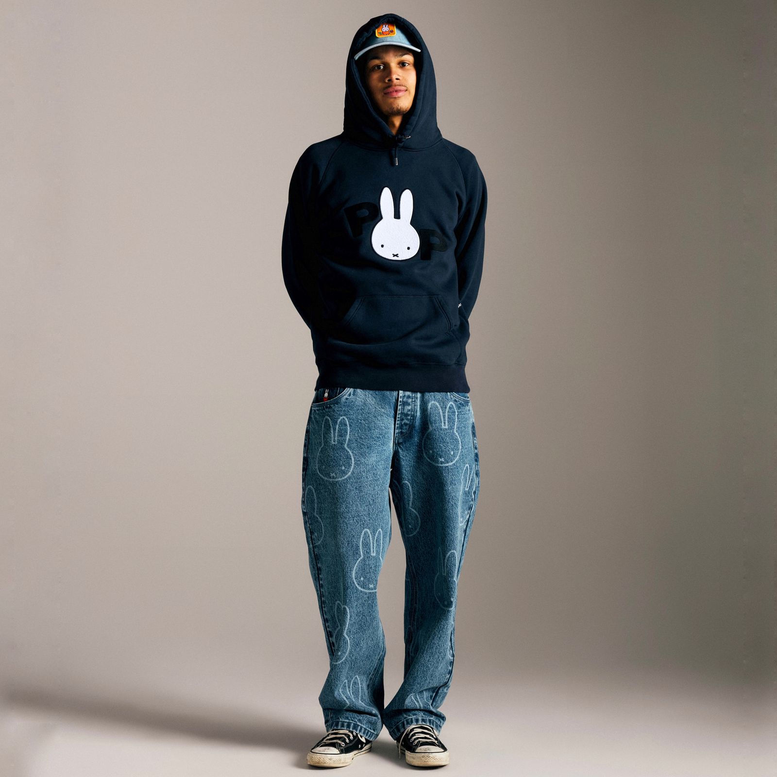【残り一点】Applique Hooded Sweat