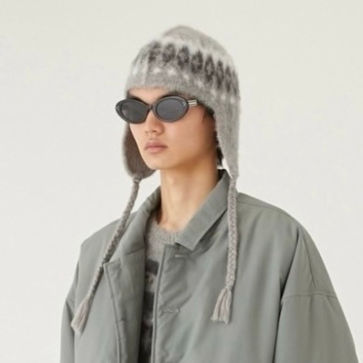 【残りわずか】Heart Nordic Ear Flap Cap