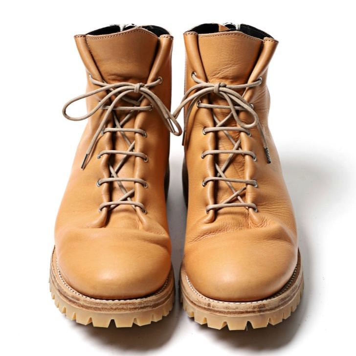 レザー種類 : CORDOVAN SPLIT(CAMEL)
※商品ページ画像のレザー及び、仕様はサンプルとしてご覧ください。