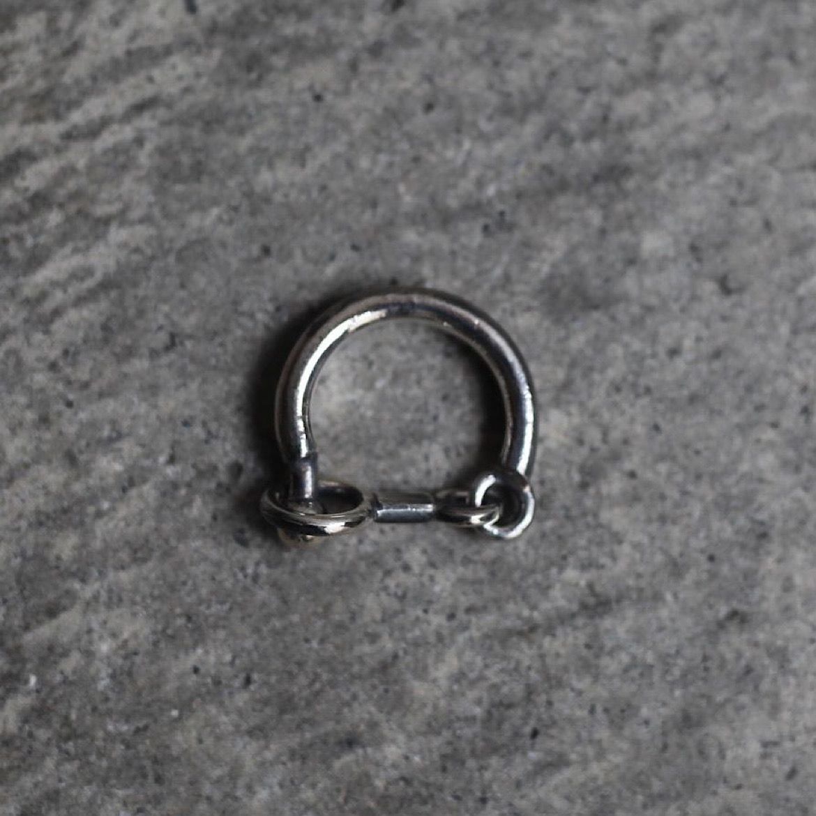 【お取り寄せ注文可能】Lock Ring(ANTIQUE)