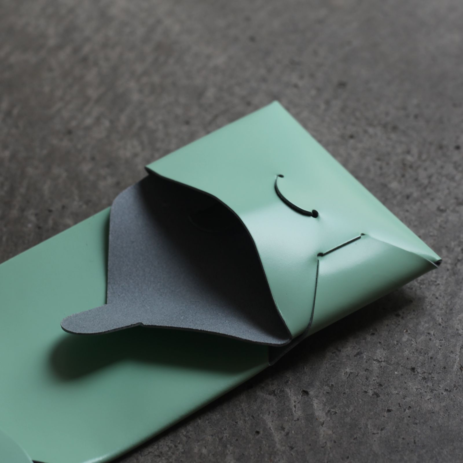 【残り一点】Seamless Compact Wallet