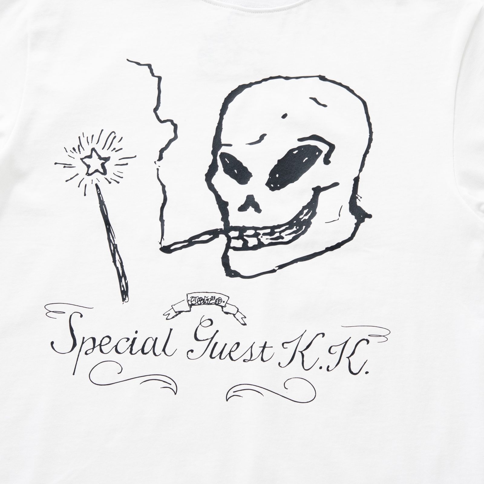 【残り一点】A Smoking Skeleton Tee