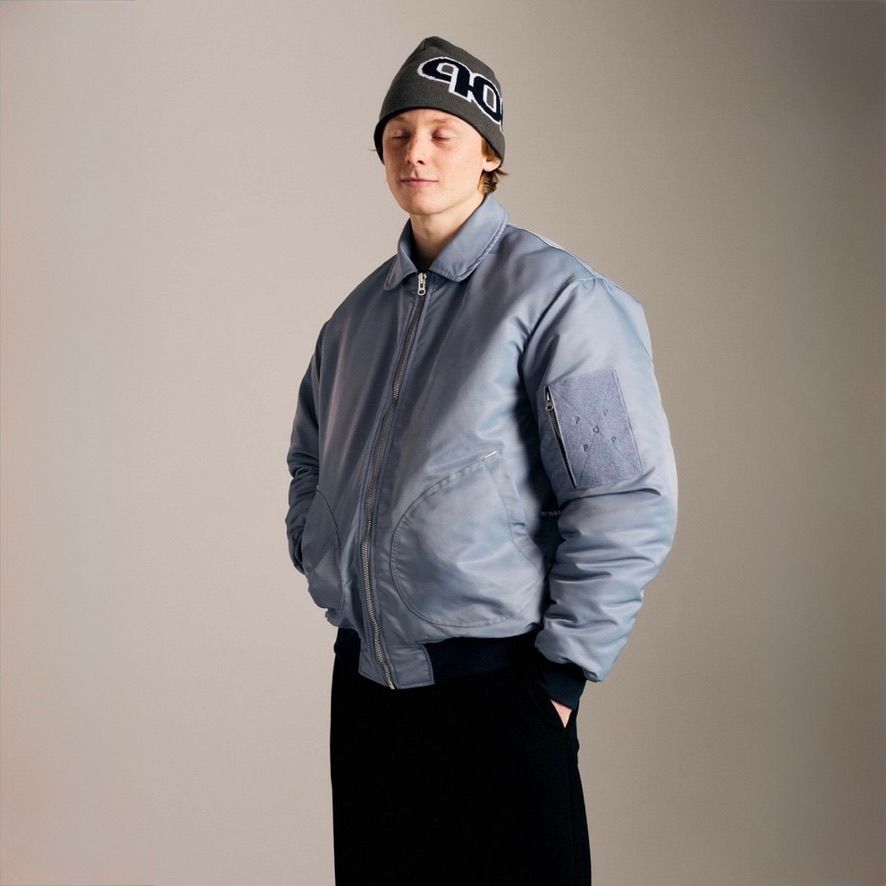 【残り一点】Reversible Pub Skull Beanie