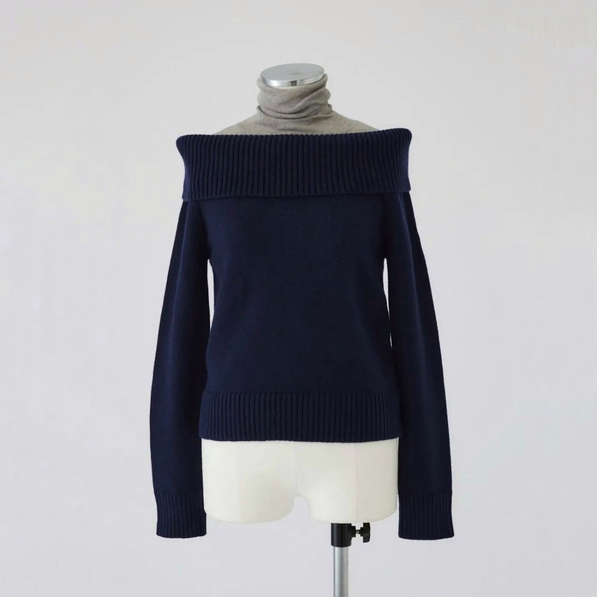 【残り一点】Docking Off Shoulder Tops