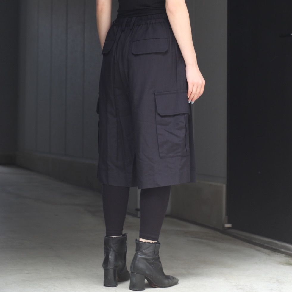 【残り一点】Silk Cupro Cargo Short Trousers