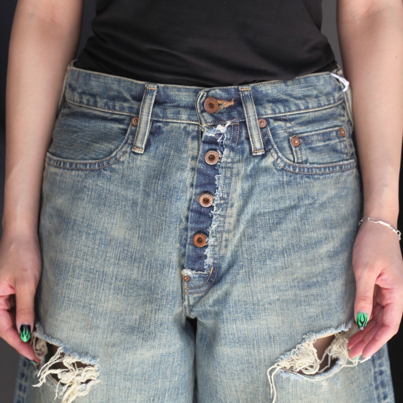 【残り一点】Damaged Modern Denim Pants Shorts