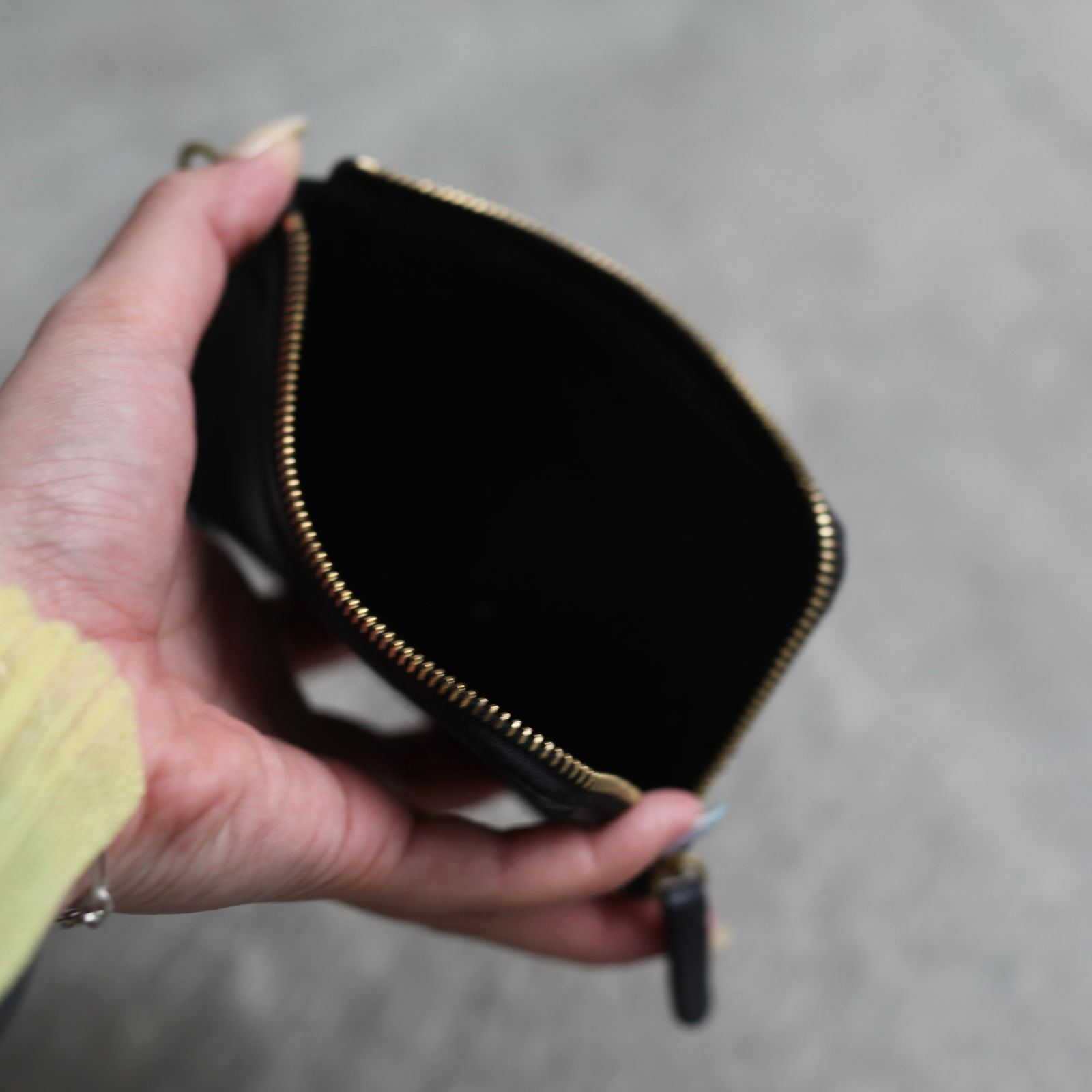 【残り一点】ネックウォレット