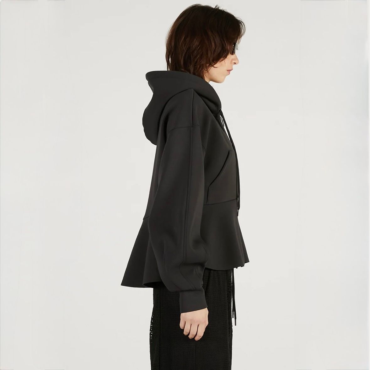 【残り一点】ペプラムフーディパーカー