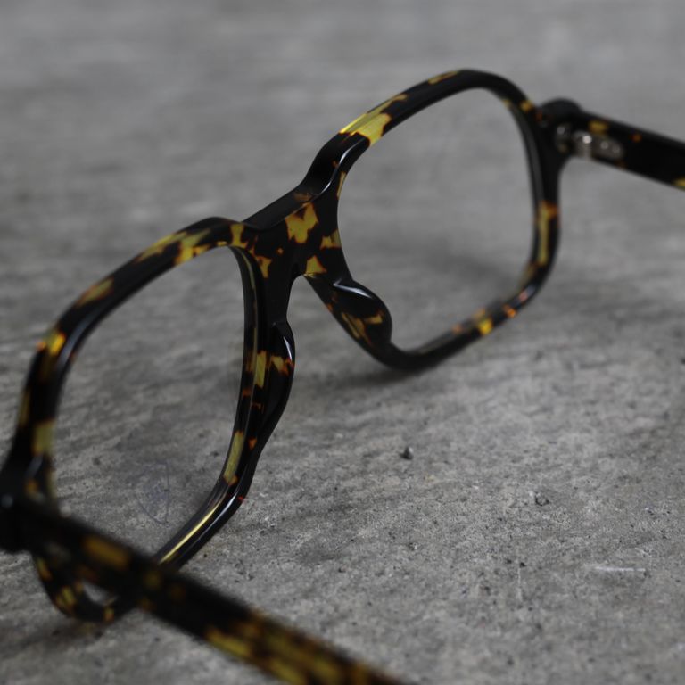 レンズ : DUMMY LENS