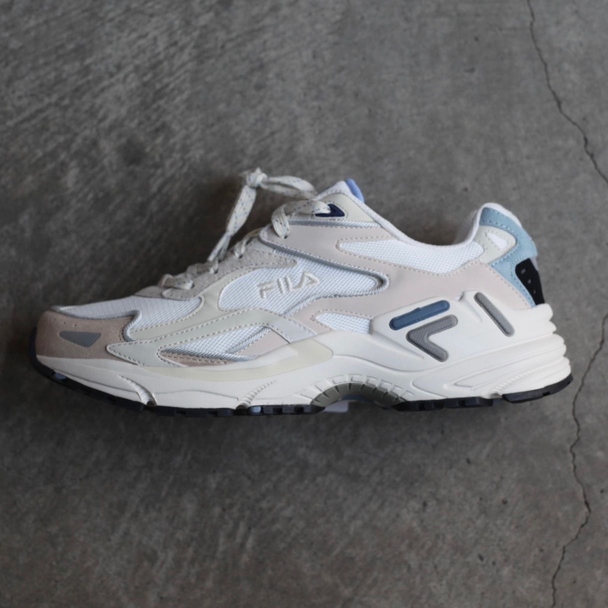 【残り一点】FILA Catapult