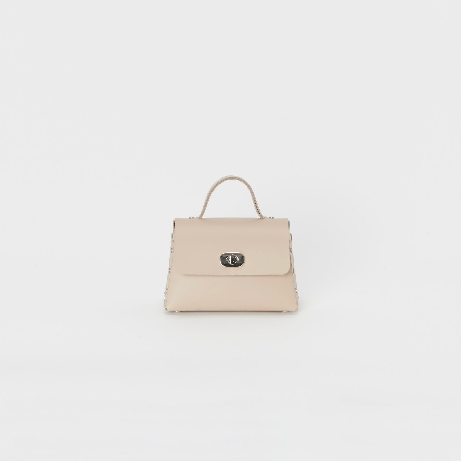 【次回入荷9月下旬予定】Assemble Hand Bag Flap_S(BEIGE)