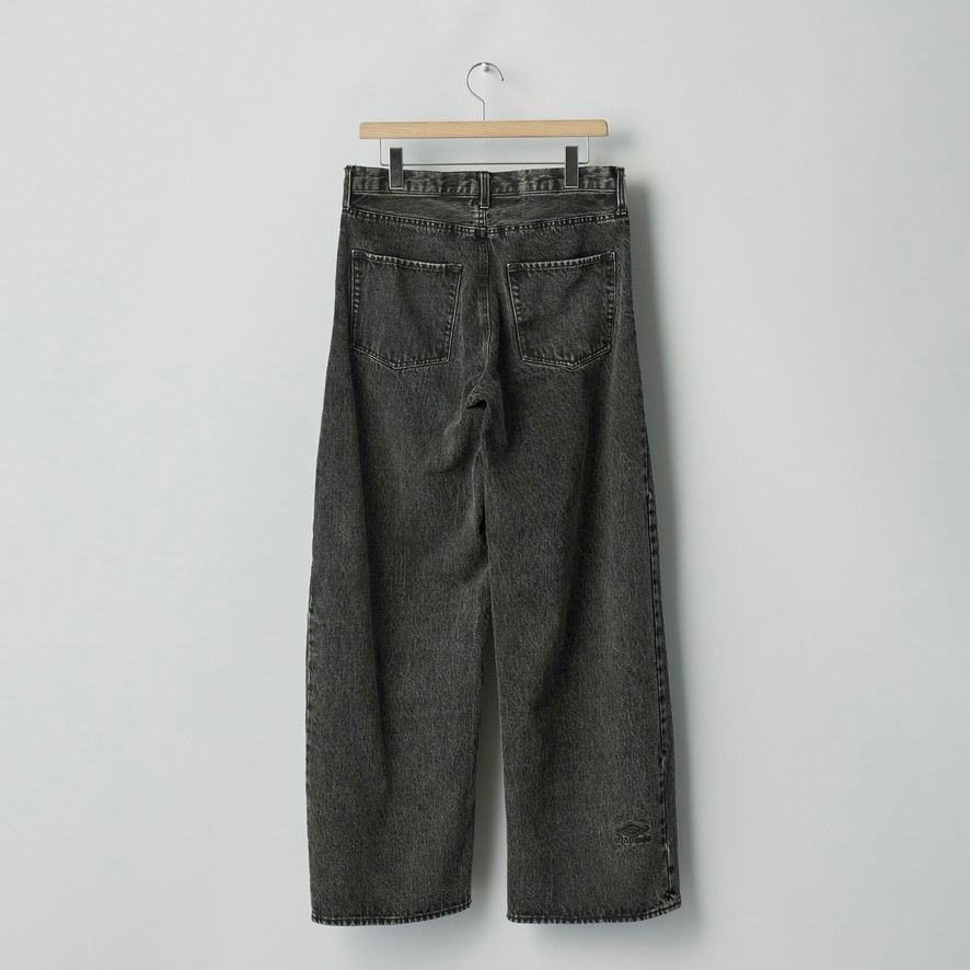 【残りわずか】Deformation Wide Denim Jeans