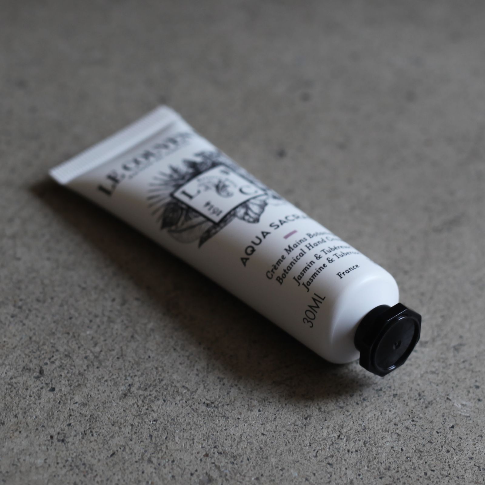 【残り一点】ボタニカルハンドクリーム 30ml(AQUA SACRAE)