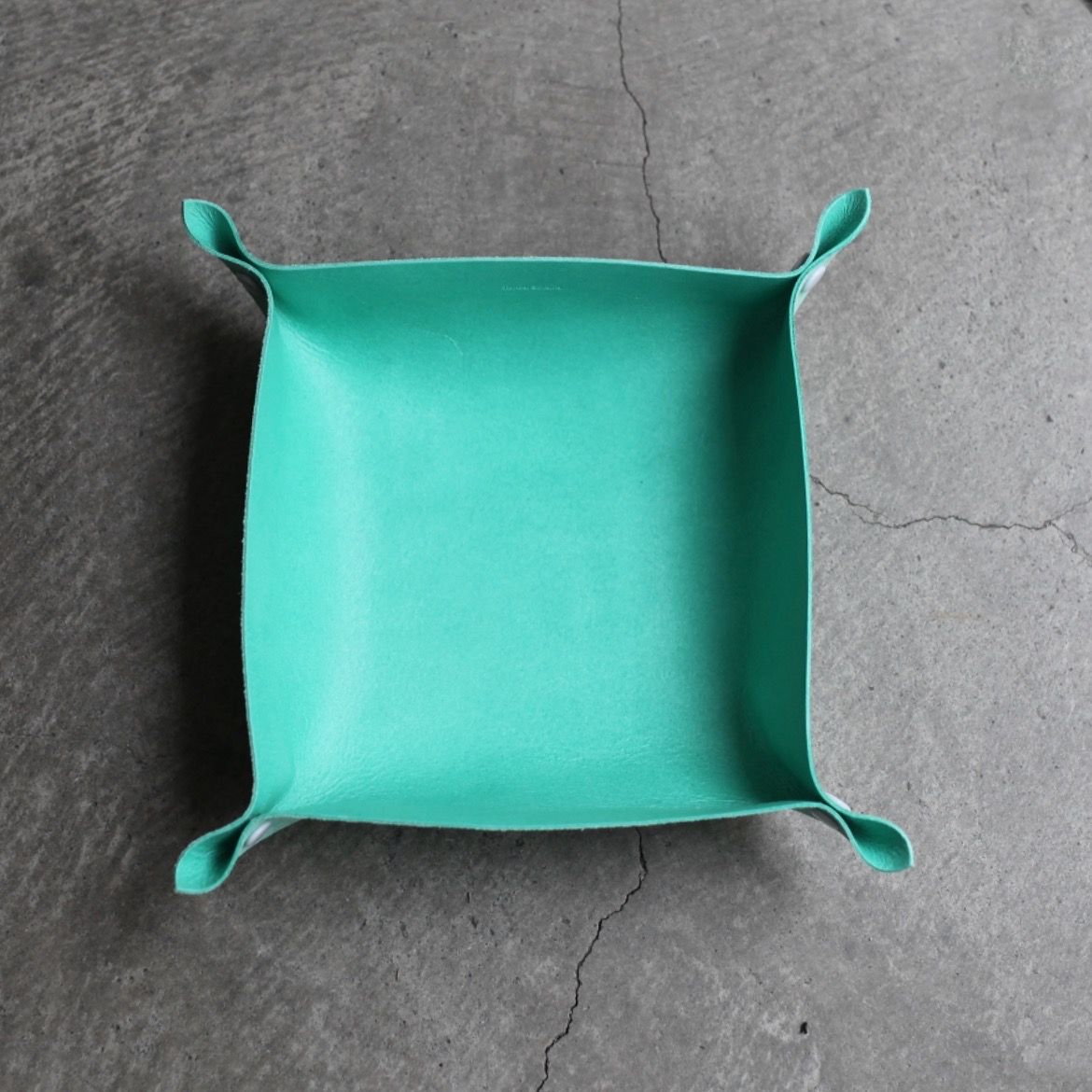 【再販売通知受付可能】Tray_M