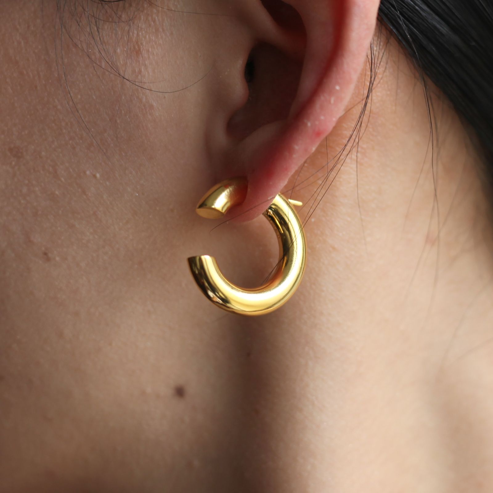 【残り一点】Closer Apart Hoop 2.5cm(GOLD)