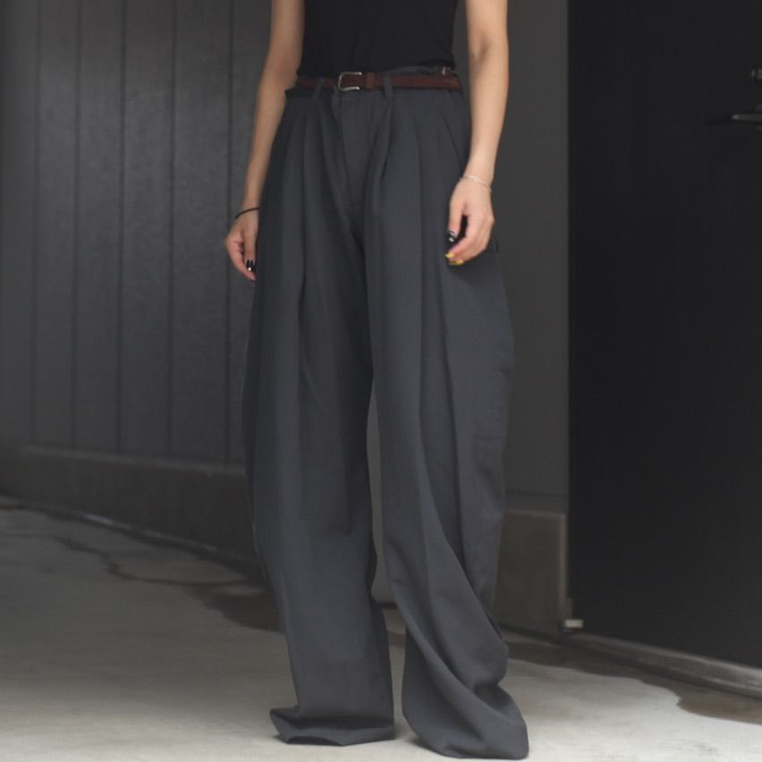 NVRFRGT - 【残り一点】2tuck Curved Leg Trousers | ACRMTSM NVRFRGT - 【残り一点】2tuck Curved Leg Trousers | ACRMTSM
