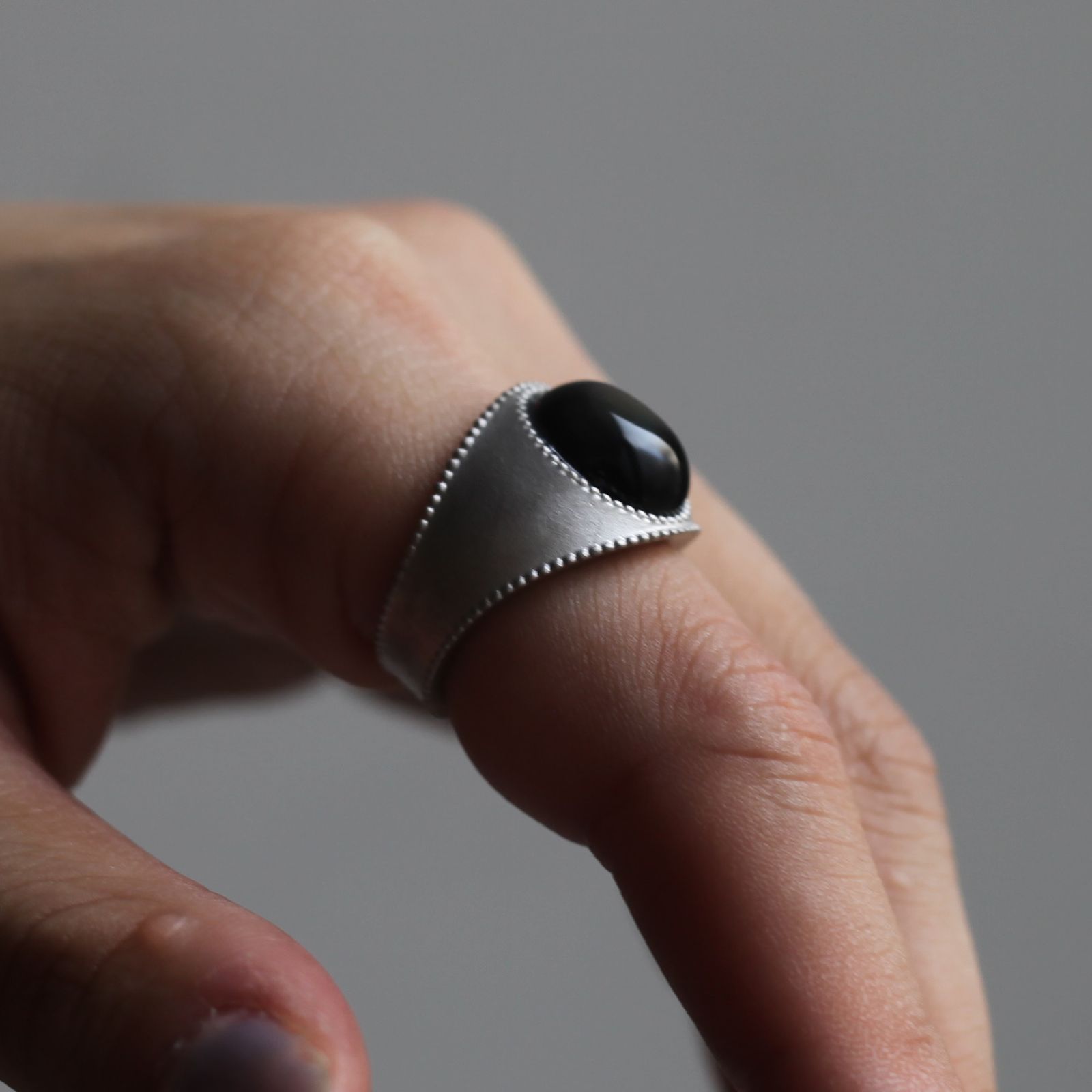 【お取り寄せ注文可能】Signet Ring(艶消し加工)
