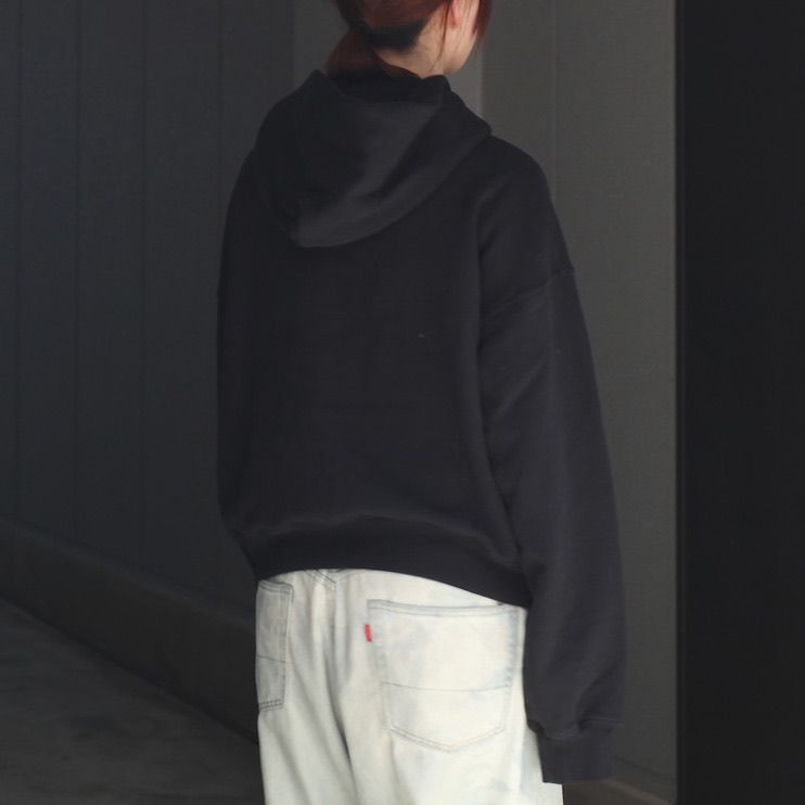 【残り一点】Black Darted Hoodie
