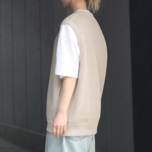【残りわずか】Moss Stitch Zip Vest