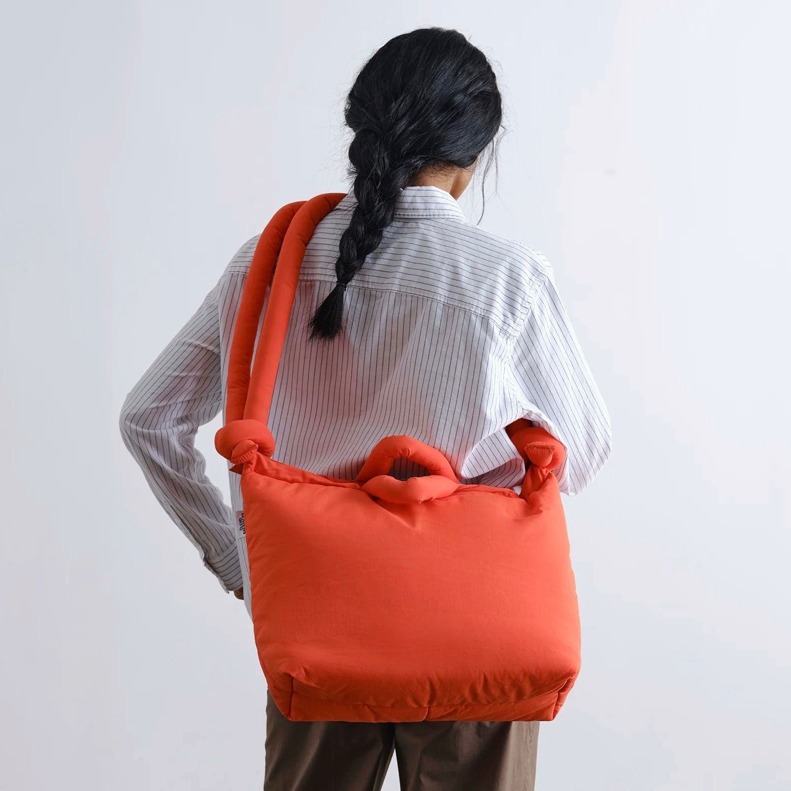 OLEND ハンドバッグ CORAL ONA PRO SOFT BAG 【RSL】 Ona Pro Soft Bag – Ölend