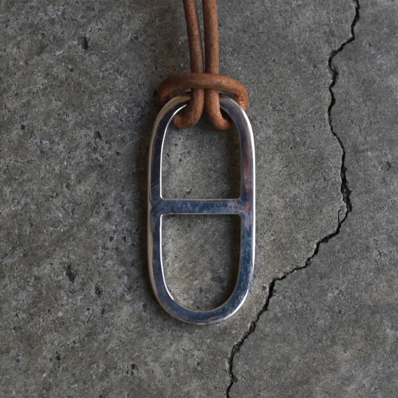 【残り一点】Anchor Leather Necklace Large(BEIGE LEATHER×SILVER)