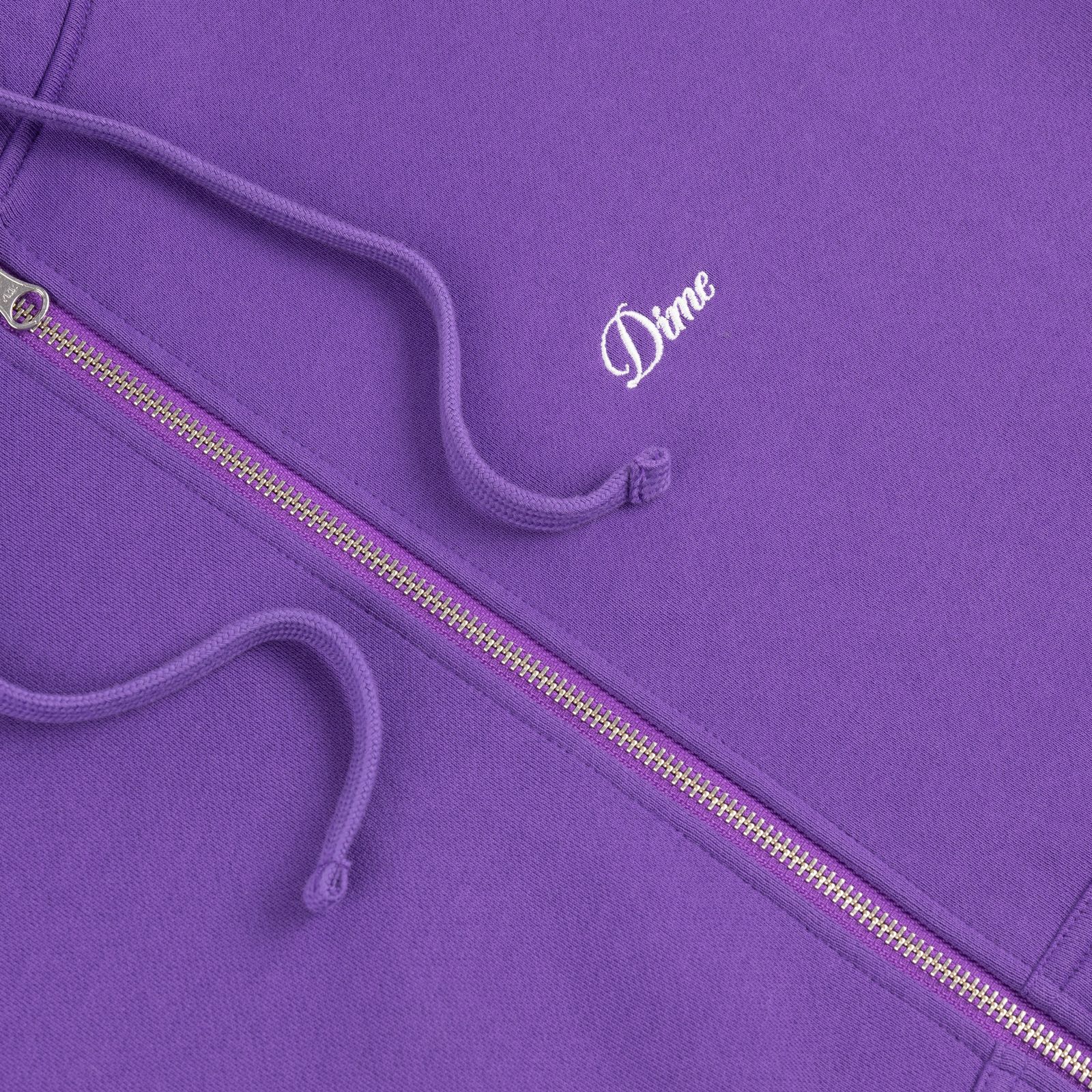 【残りわずか】Cursive Zip Hoodie