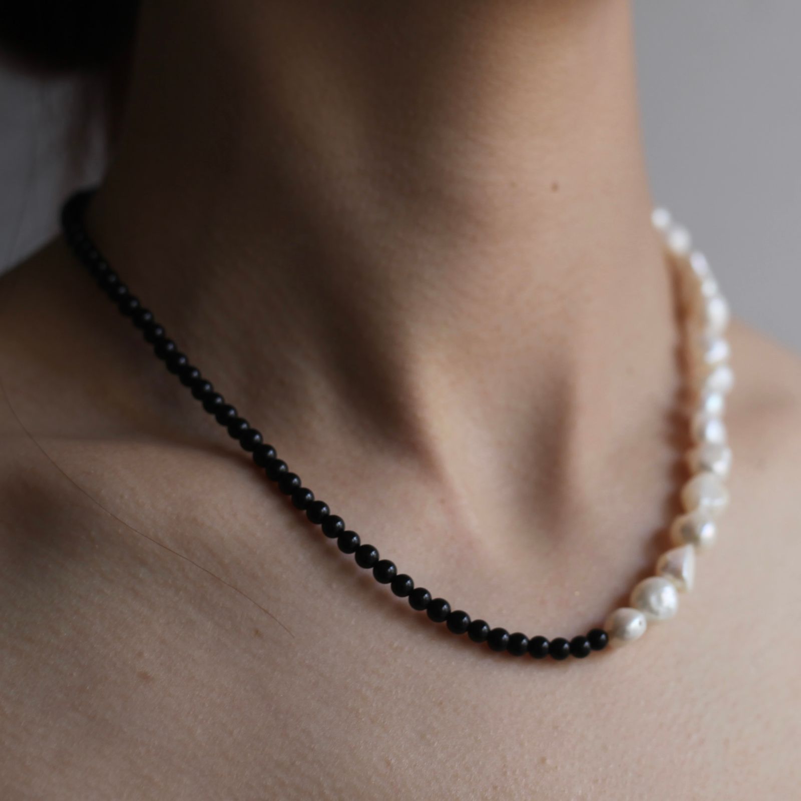 【残り一点】Baroque Pearl × Onyx Necklace