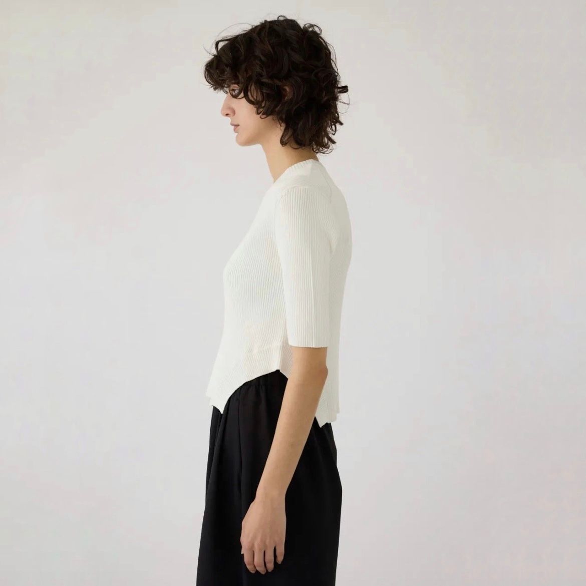 【残り一点】Round Hem Knit Tops