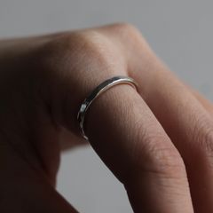 【残り一点】Oval Hammered Ring(2.5mm)