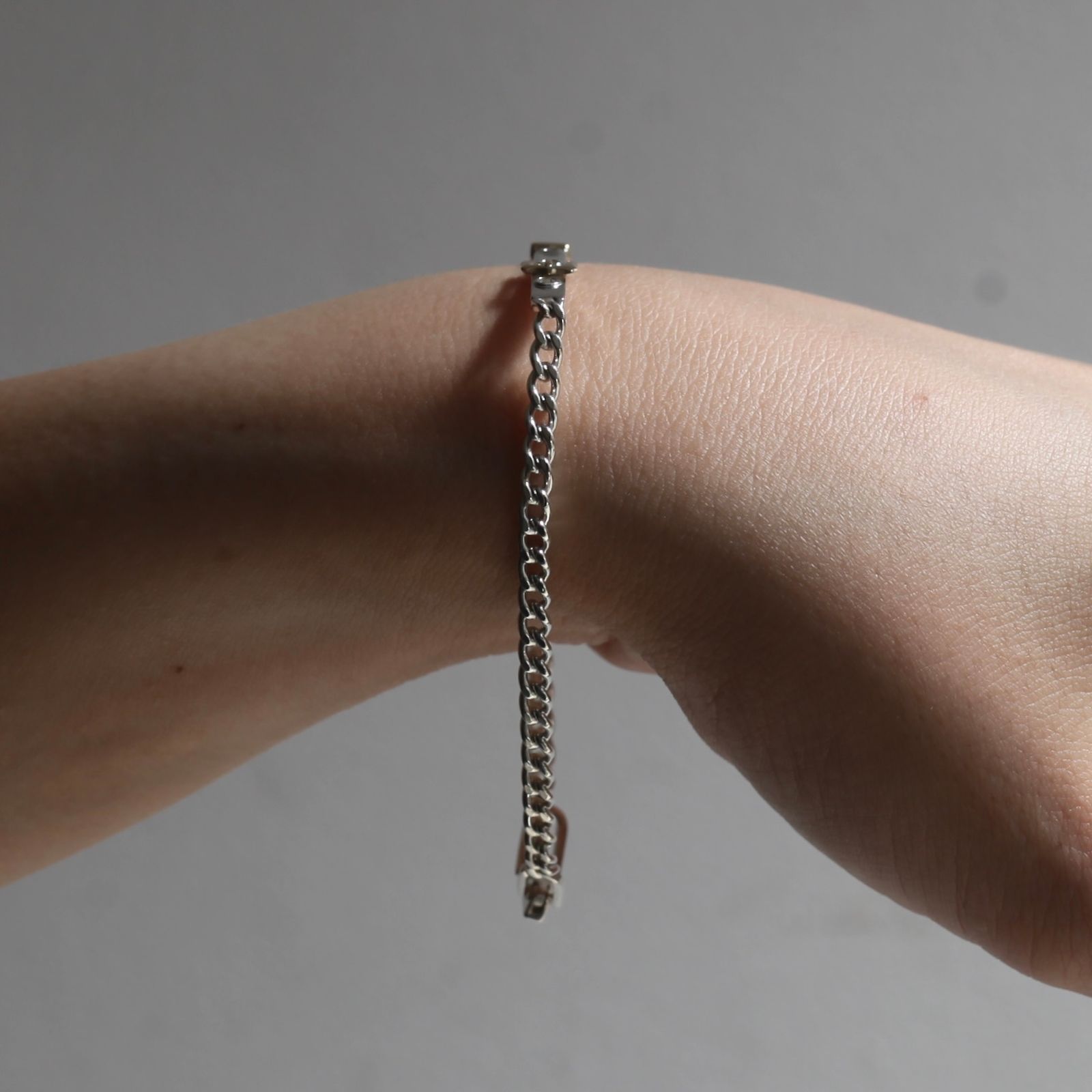 【残り一点】Victorian Shoe Buckle Plate Curb Chain Bracelet(18K POINT)