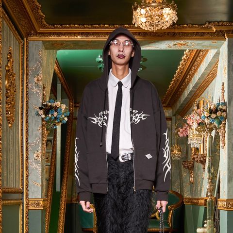 【残り一点】Heart Tribal Zip Hooded Sweater