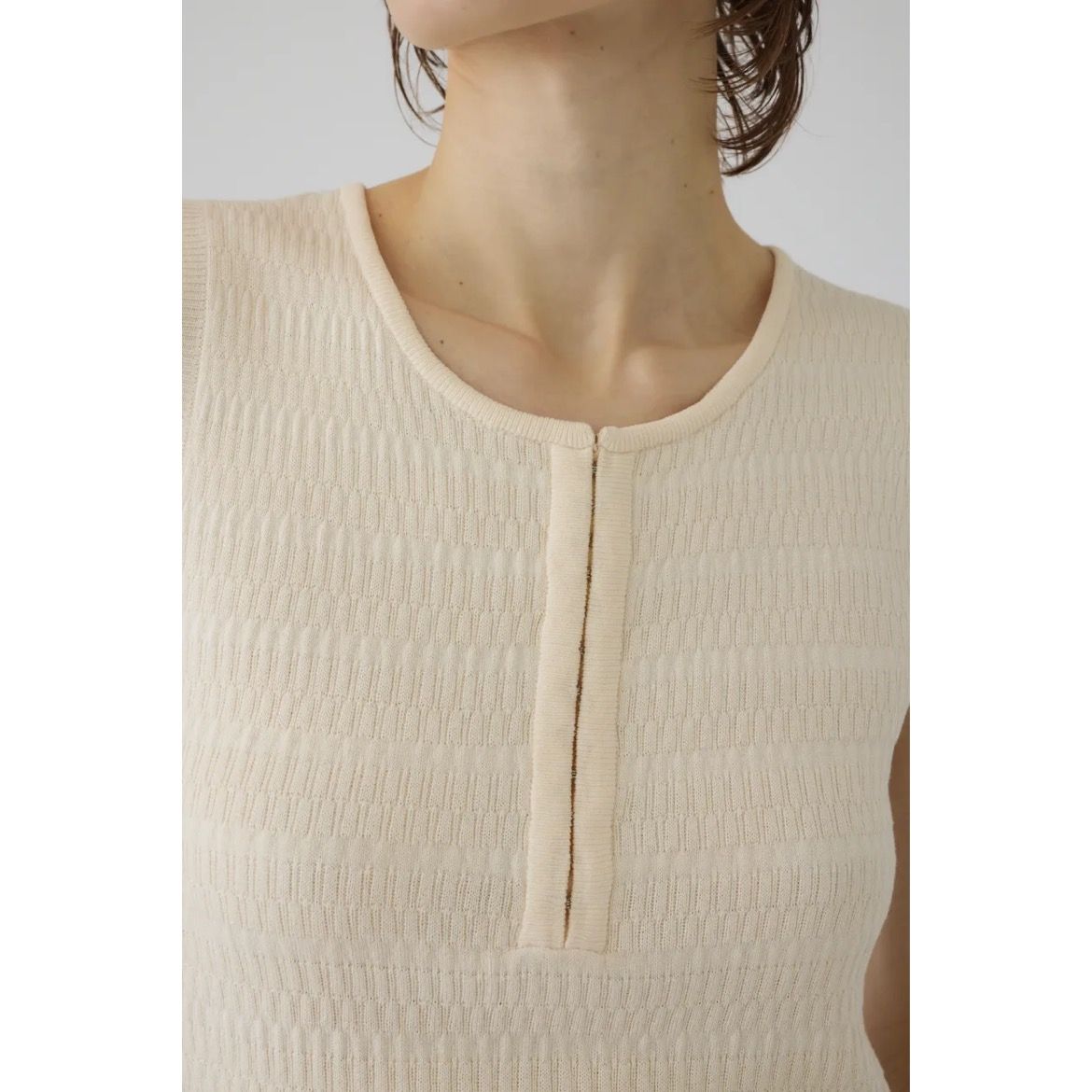 【残り一点】Round Neck Hook Tank