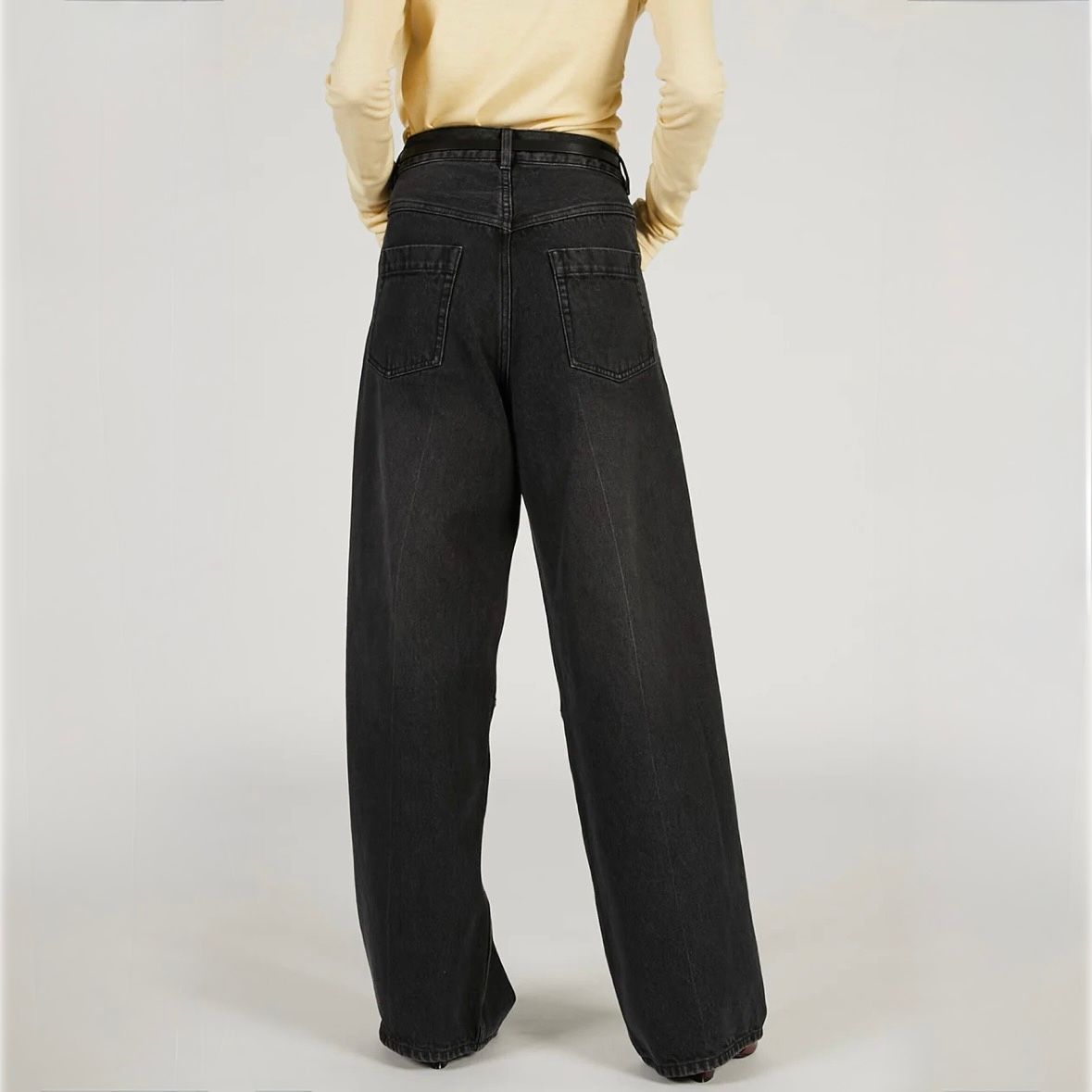 【残り一点】ストレートデニムパンツ