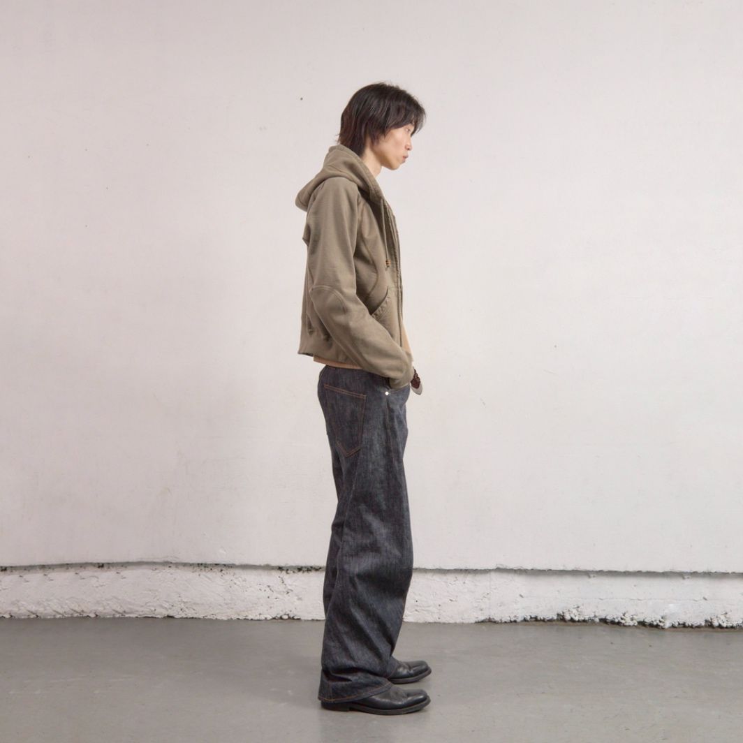 【残りわずか】Paneled Zip Up Hoodie