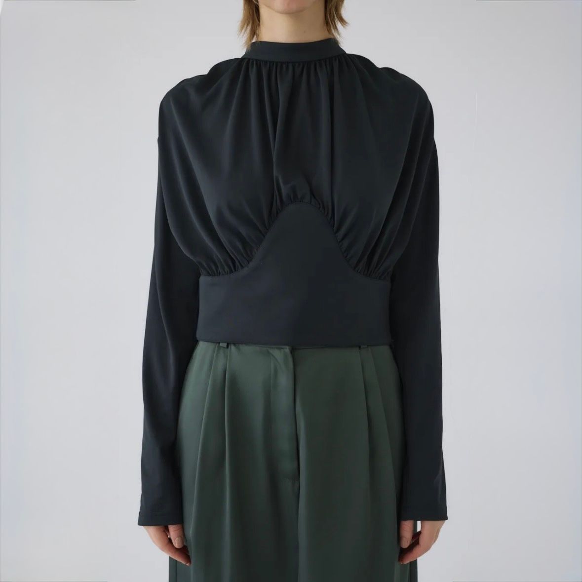 【残り一点】Hidden Detail Drape Tops