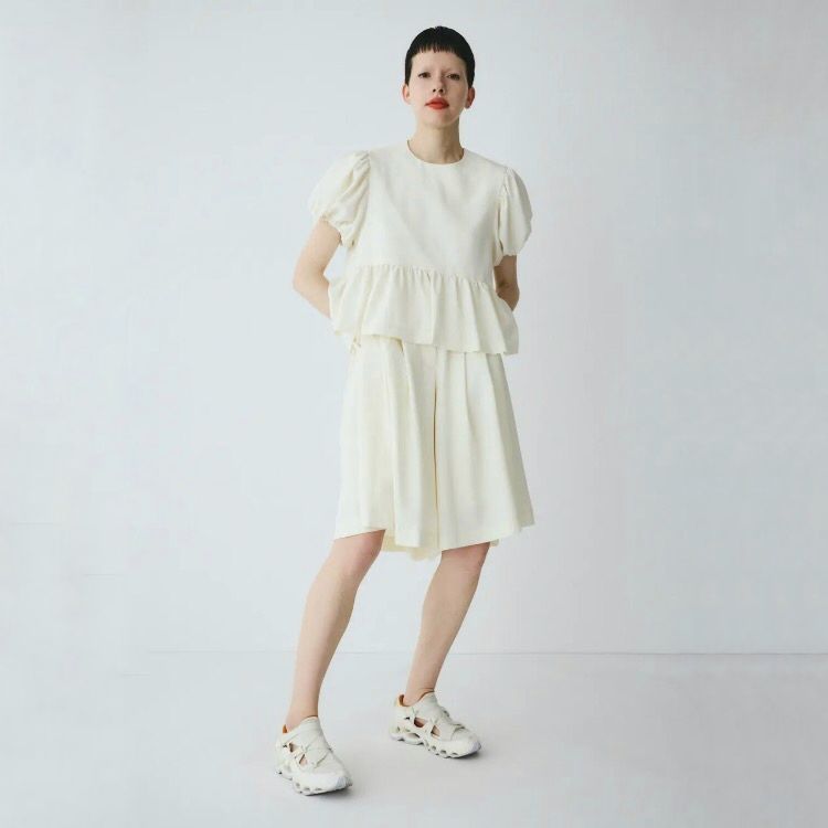 【残り一点】Volume Sleeve Tops