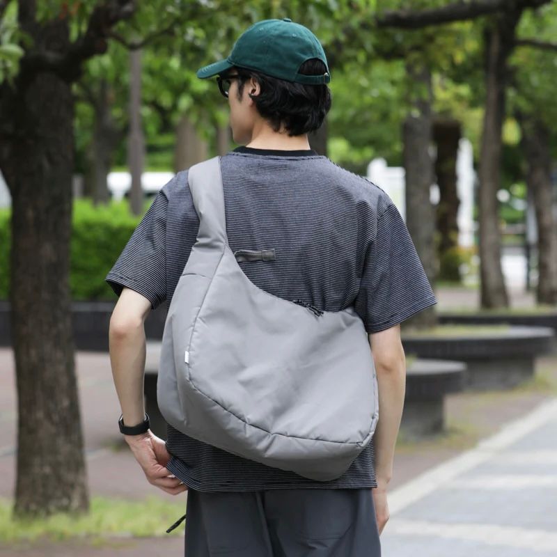【残り一点】Soft Shell Messenger Bag